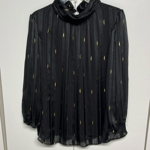 Zac & Rachel Blouse - Picture 1 of 11